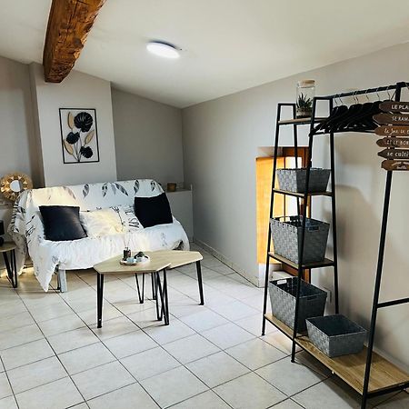 Studios A Valence, Drome Экстерьер фото