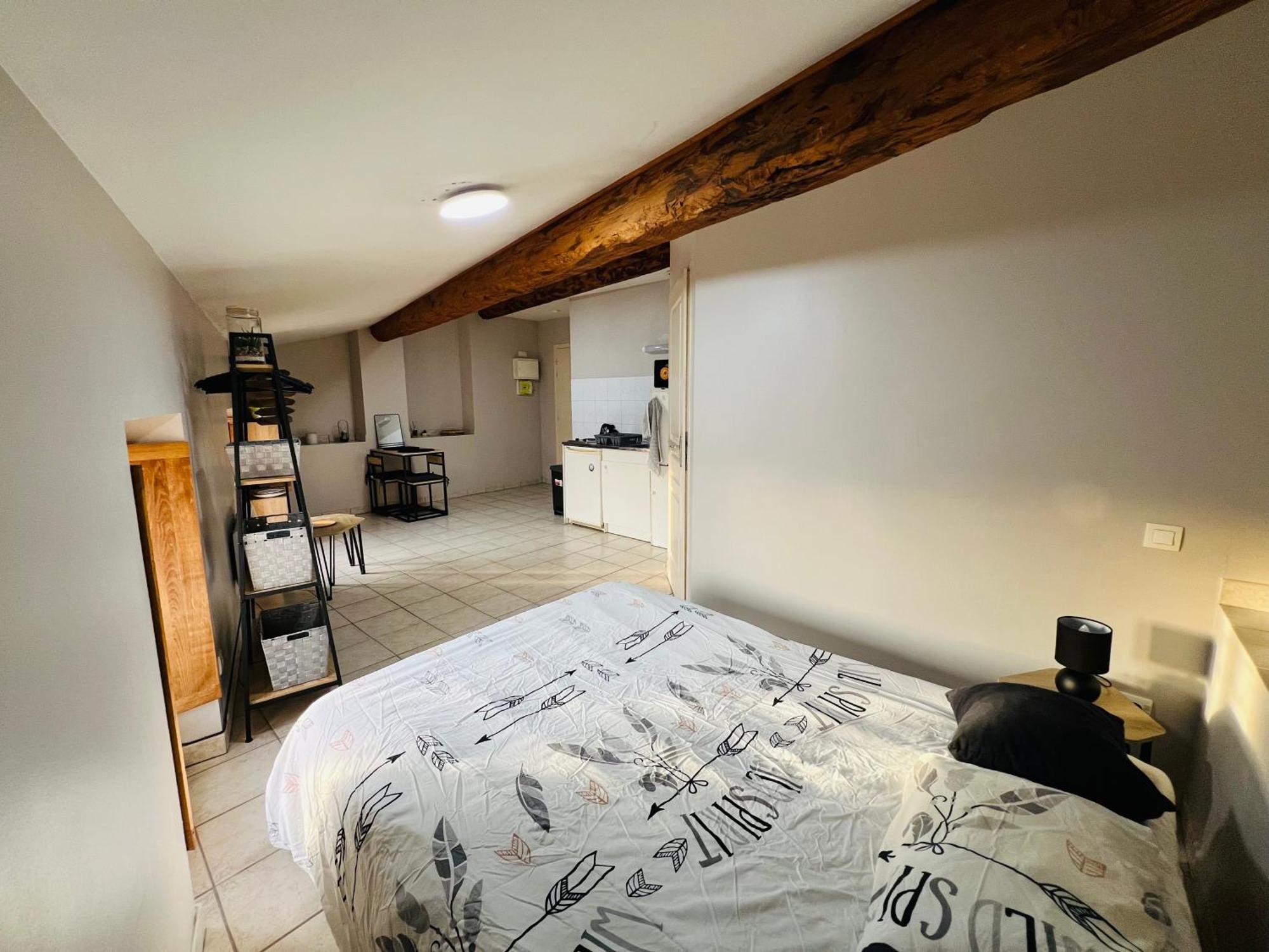 Studios A Valence, Drome Экстерьер фото
